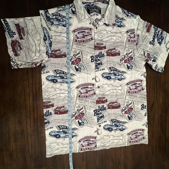 Newport Blue Men's Raceway Short Sleeve Button Down Graphic, Size XL - Picture 11 of 12
